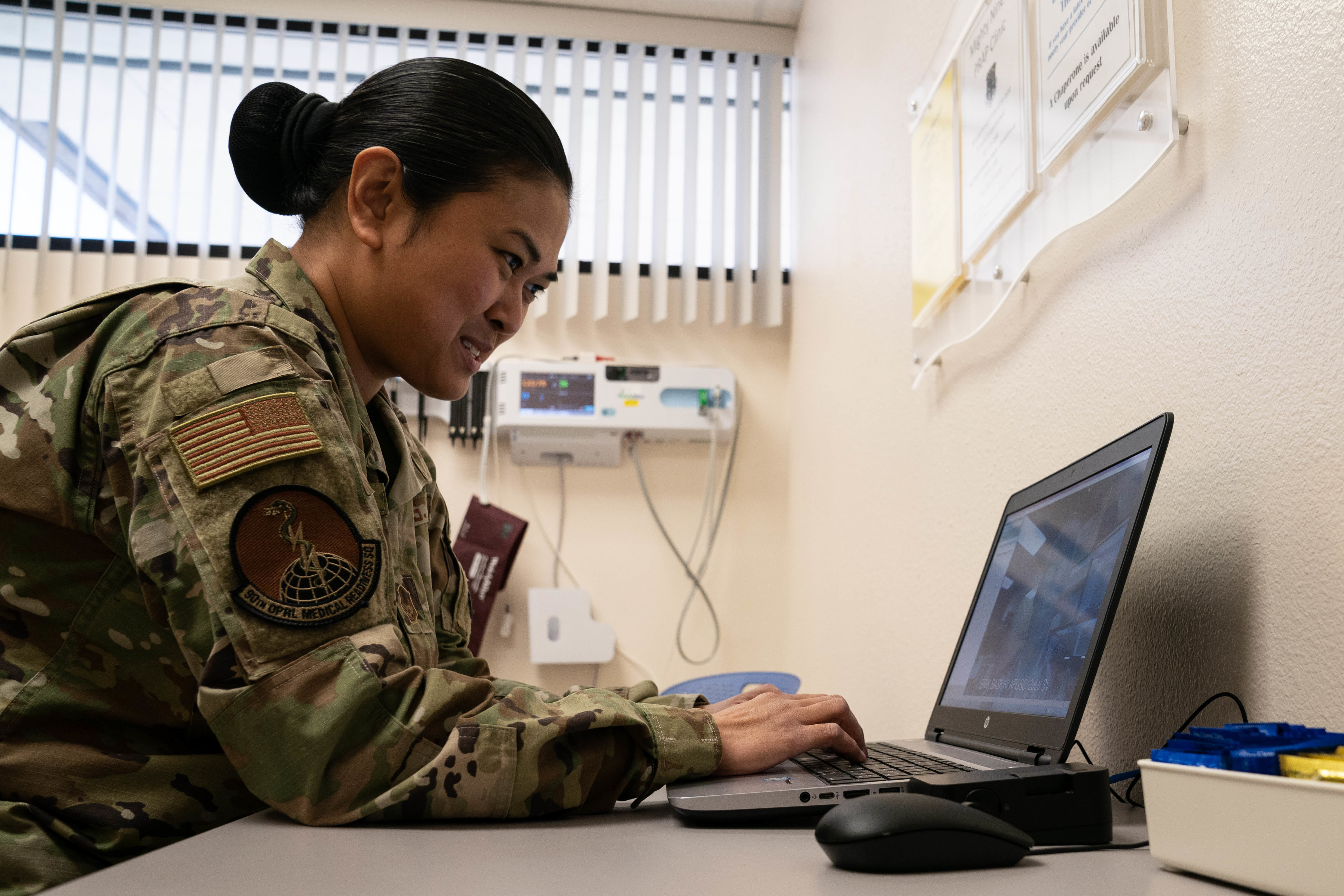Image of Virtual Group Therapy is Convenient, Effective In Treating Mental Health Challenges.