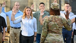 Two generations of Army dietitians celebrate selection for Army Baylor program