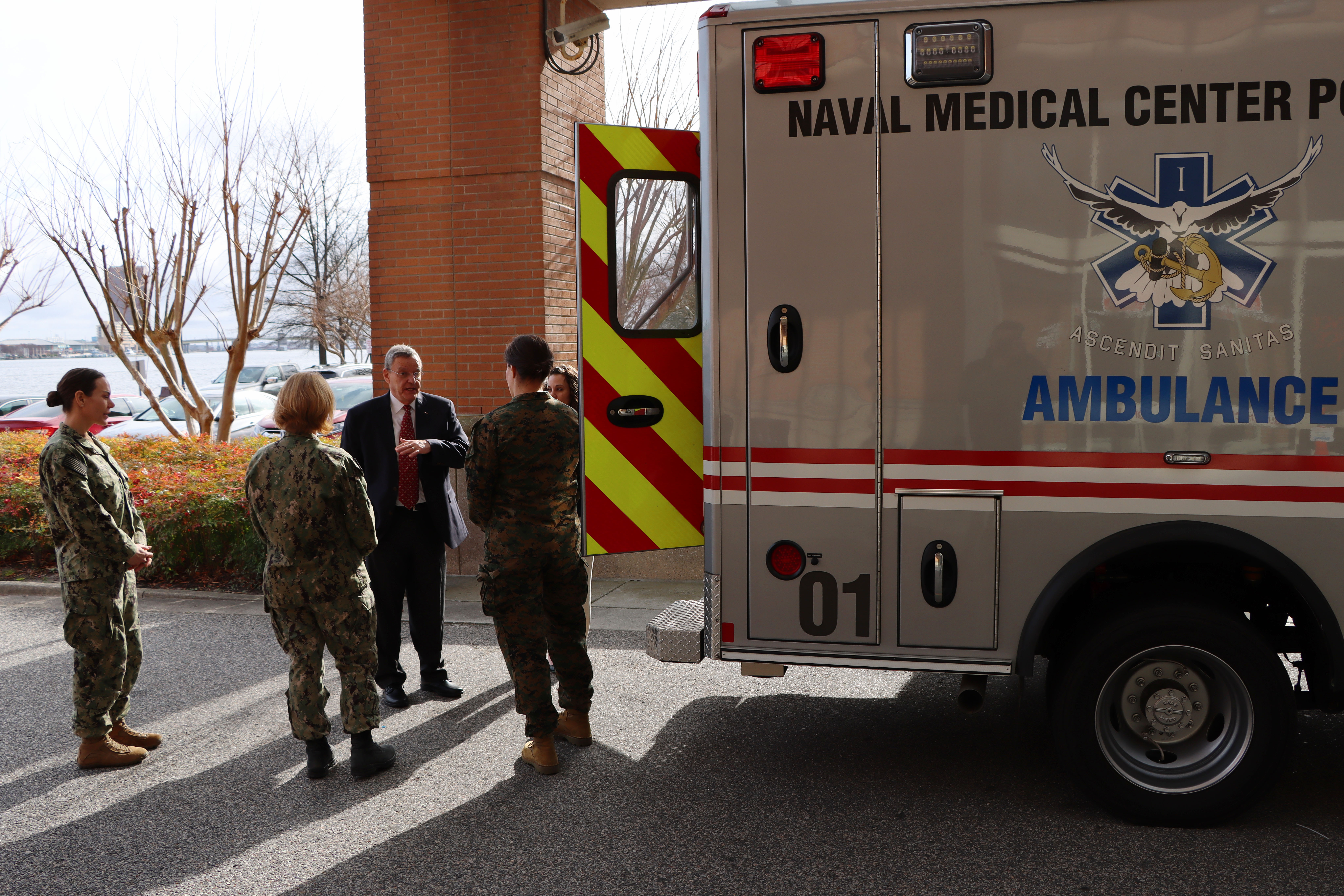 Link to Photo: Assistant Secretary of Defense for Health Affairs visits DHN Atlantic