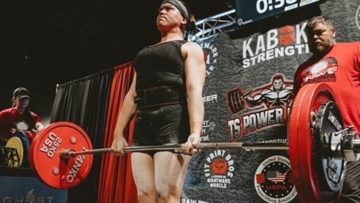 Image of U.S. Navy Lieutenant Commander Holly Vickers competed in the United States Powerlifting Association’s Virginia Beach Classic on March 26, 2022, taking home the top spot for her weight class. Photo used with permission from DVXT Images. (Photo: Naval Medical Center Camp Lejeune Public Affairs).