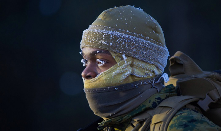 Chill factor, improper warm up, and inadequate clothing can contribute to the risk for cold injuries. Experts encourage everyone, whether acclimated to cold weather or not, to protect against cold-temperature injuries this winter. (U.S. Marine Corps photo by Lance Cpl. Cody Rowe)