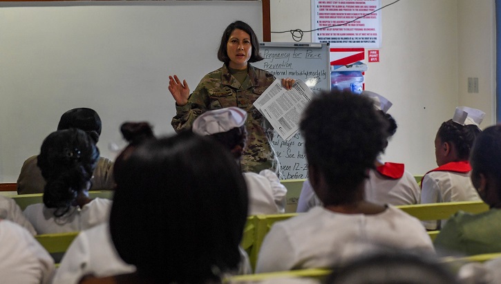 Female soldier teaching a class