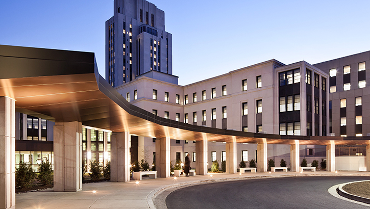 The front of Walter Reed National Medical Center