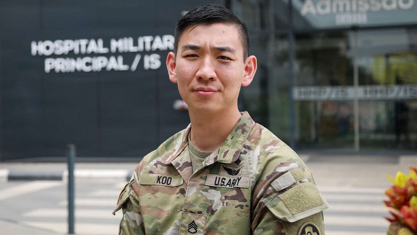 Photo of Staff Sgt. Koo of the 915th Forward Resuscitative Surgical Detachment