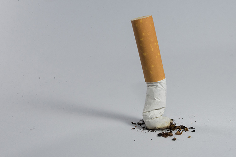 Image of MSMR 20264 Photo1_Cover_TobaccoNicotineuse_1322981.