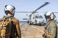 Photo by U.S. Central Command Public Affairs: U.S. sailors observe flight quarters on the flight deck of Arleigh Burke-class guided-missile destroyer USS Truxtun (DDG 103). This work must comply with the restrictions shown on https://www.dvidshub.net/about/copyright