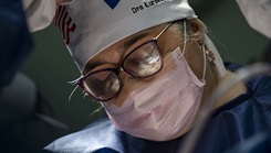 Dr. Lourdes Servián Jara, a Paraguayan oral and maxillofacial trauma surgeon, performs reconstructive surgery during exercise AMISTAD 2025