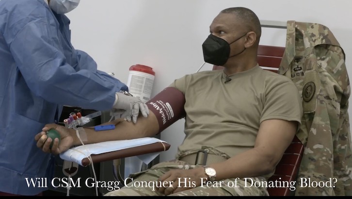 CSM Michael Gragg donating blood